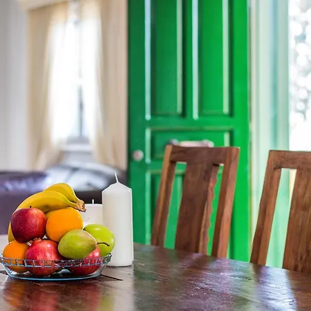 Niriis Villa Áyios Nikítas