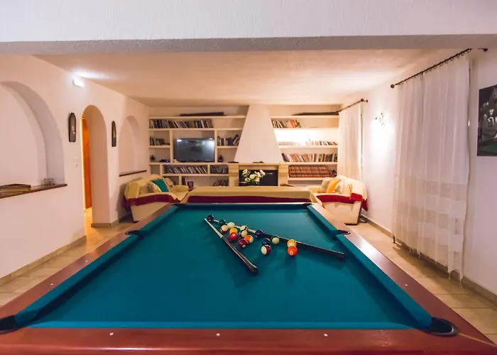 Niriis Agios Nikitas